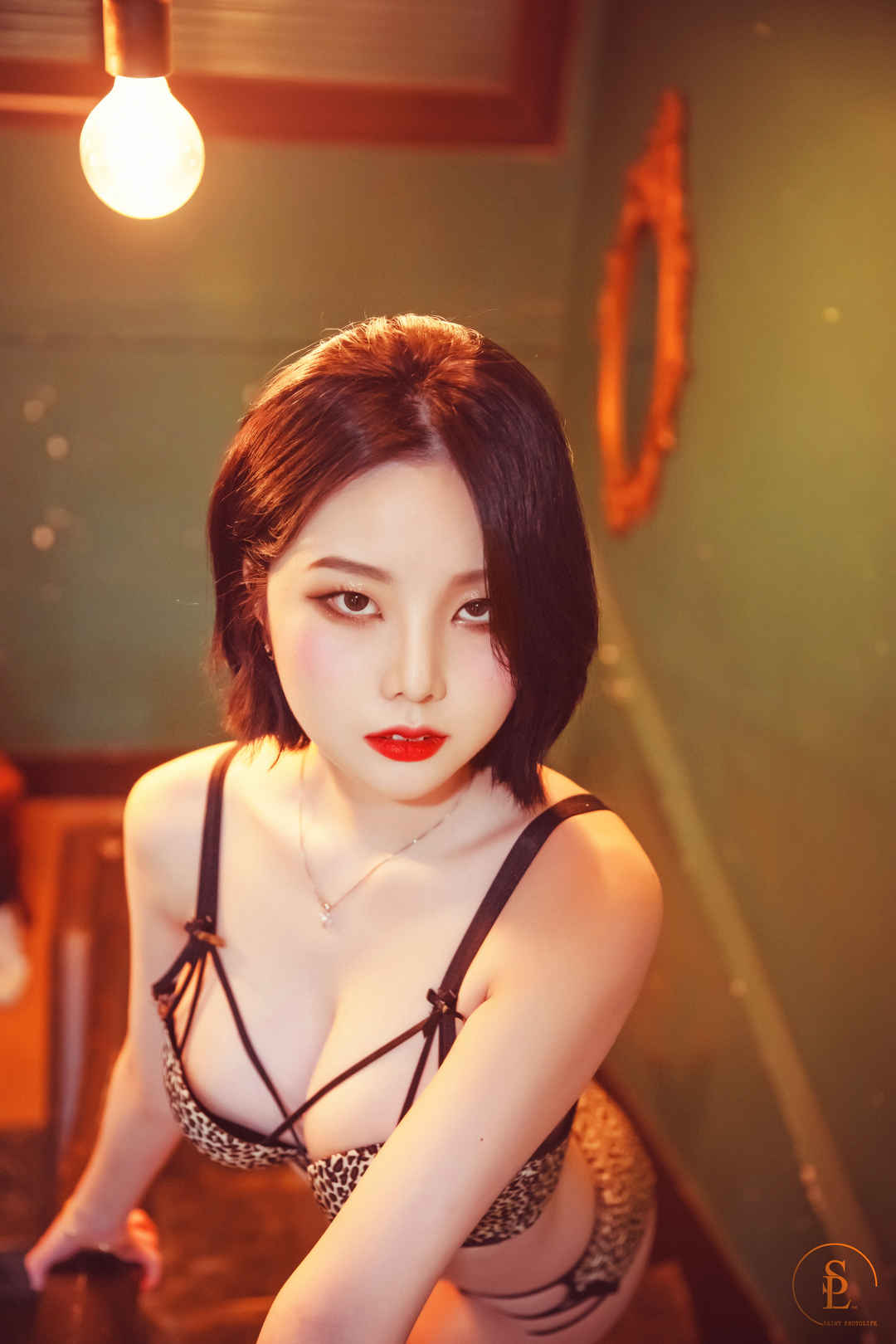 韩模Yuna (윤아) - SAINT Photolife  Yuna's Wild 超美小姐姐写真