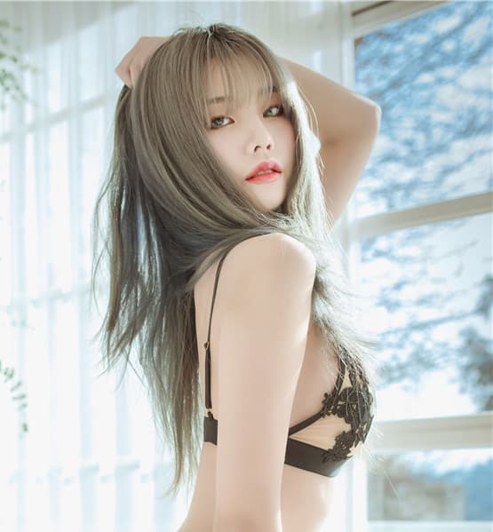 韩国妹子Yuna(윤아) 写真图片包合集[49套][持续更新]