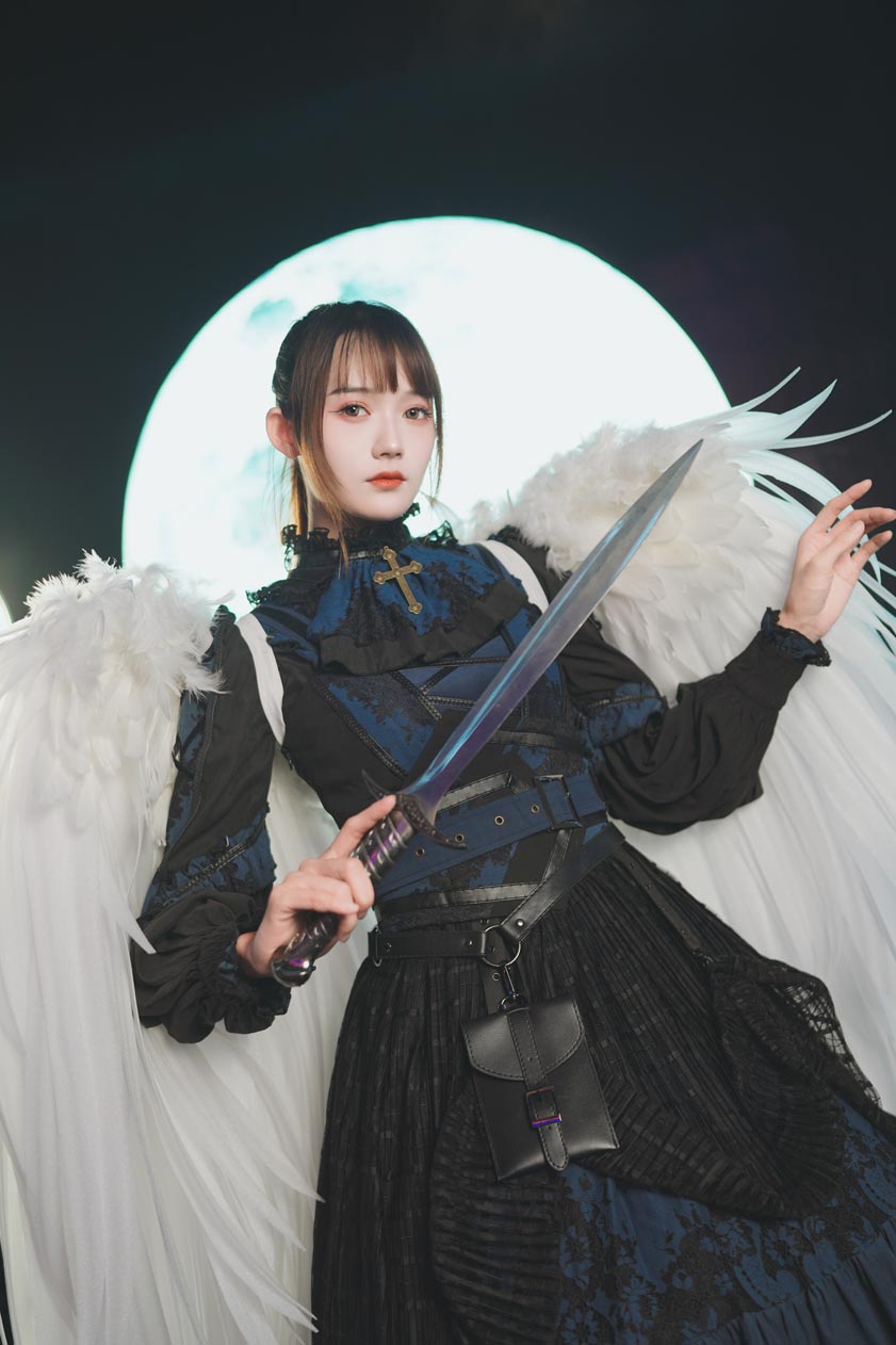 兔子Zzz不吃胡萝卜 赛博折翼天使