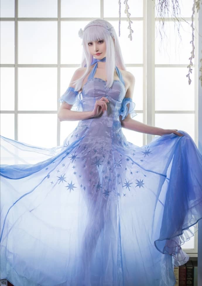 爱蜜莉亚水晶礼服