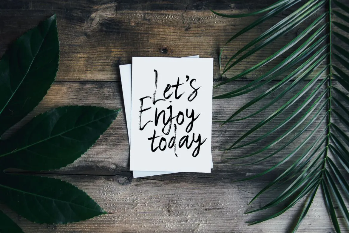 令人惊叹的手写签名风格英文字体 - Broken Brush