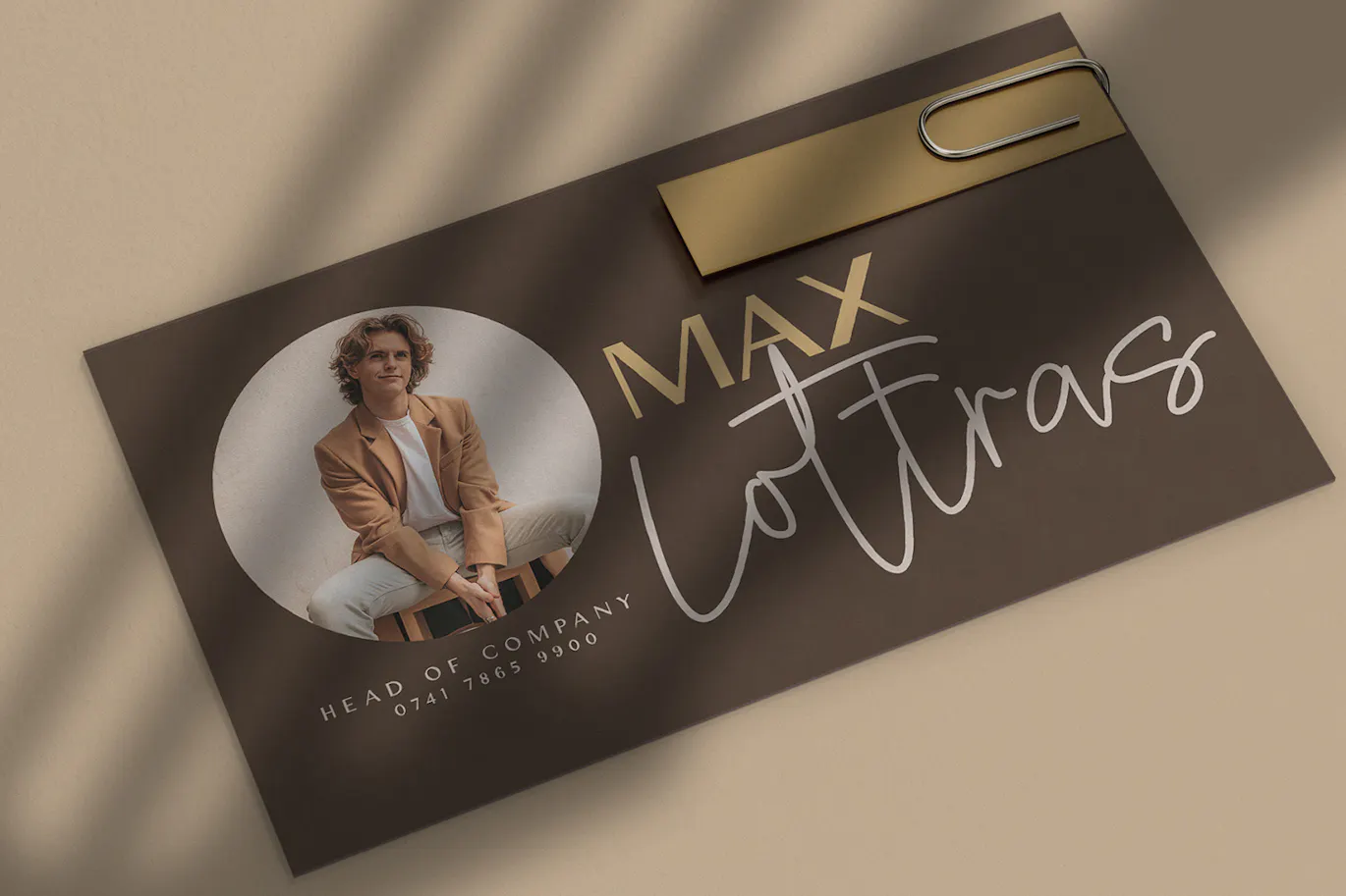 时尚优雅的手写字体 - Qulthum Signature