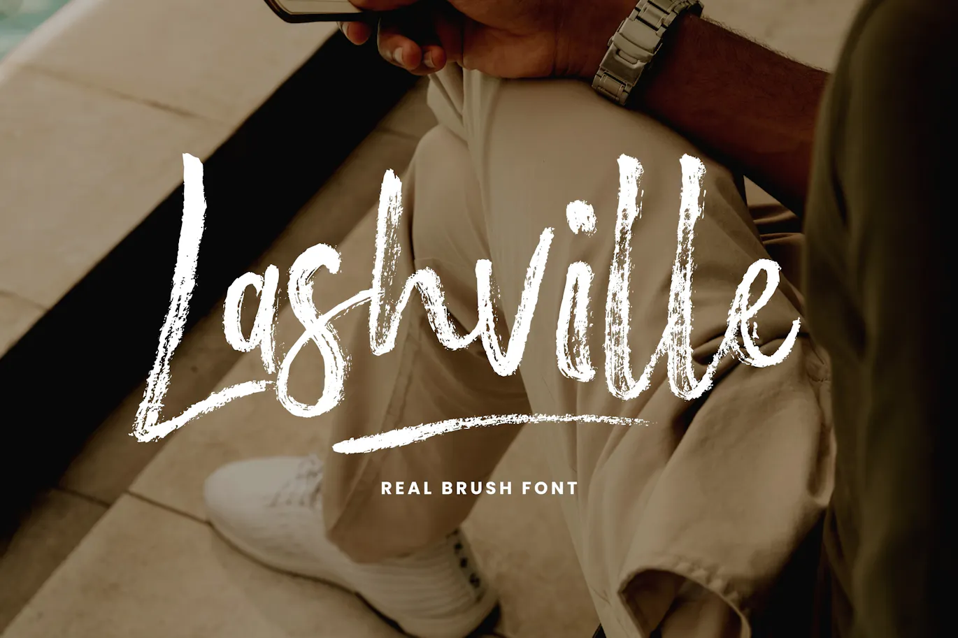 粗糙画笔的英文手写笔刷字体 - Lashville