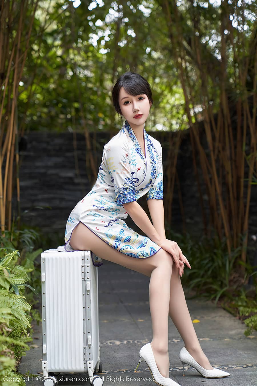 波巧酱 中国风制服