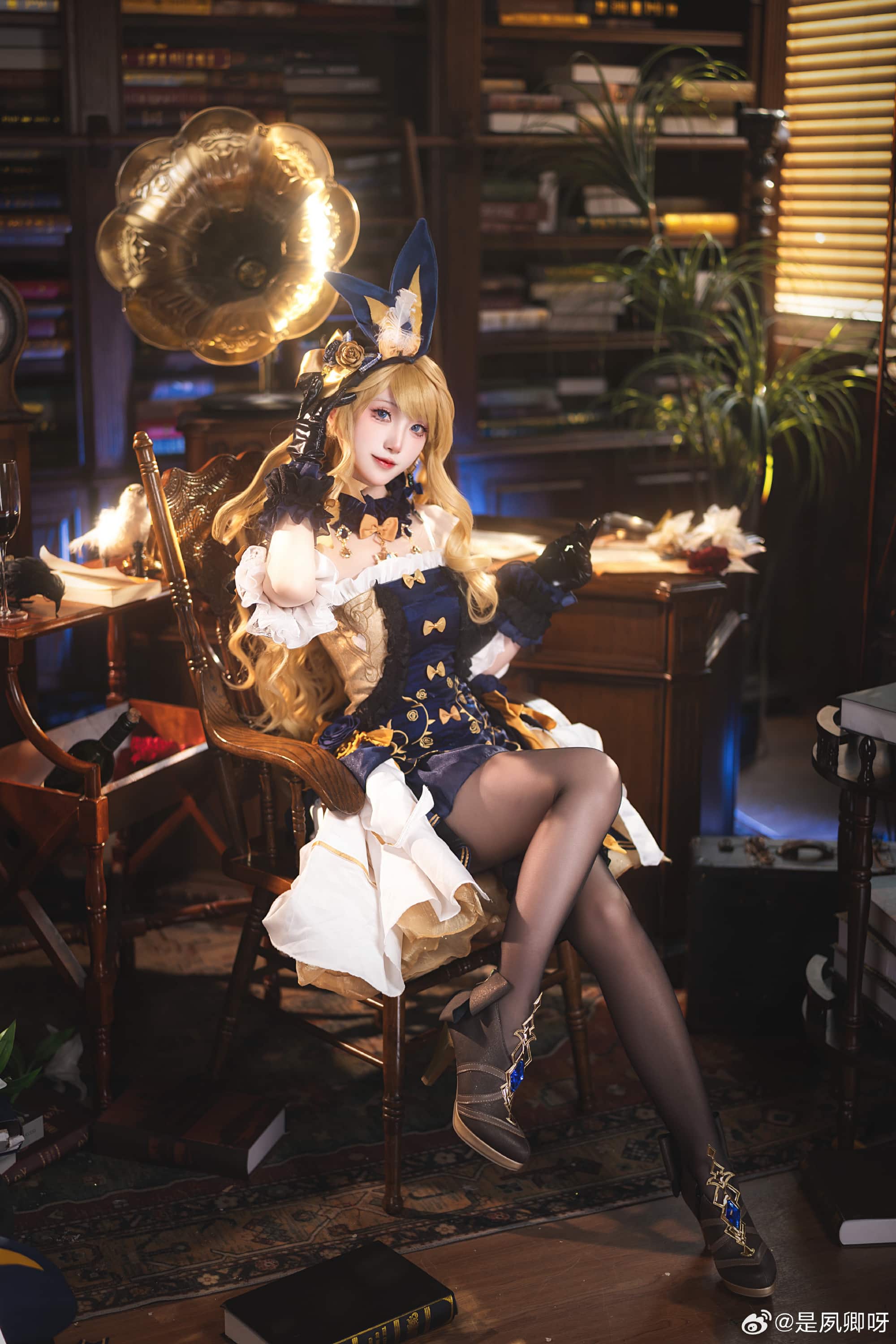 COSPLAY 原神 娜维娅兔兔装@是夙卿呀