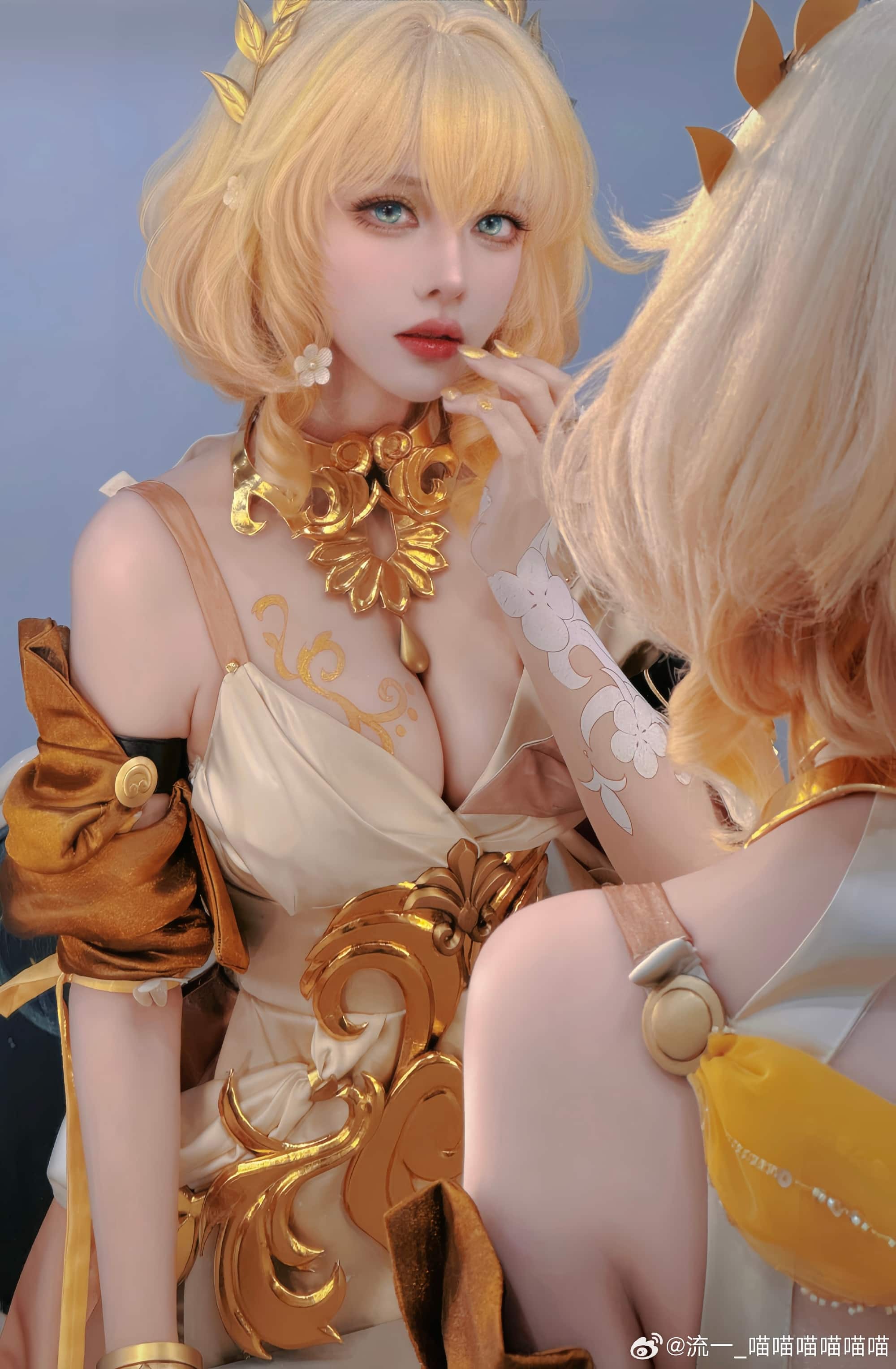 COSPLAY 突然发现阿格莱雅的自拍没有发！星穹铁道阿格莱雅@流一_喵喵喵喵喵喵