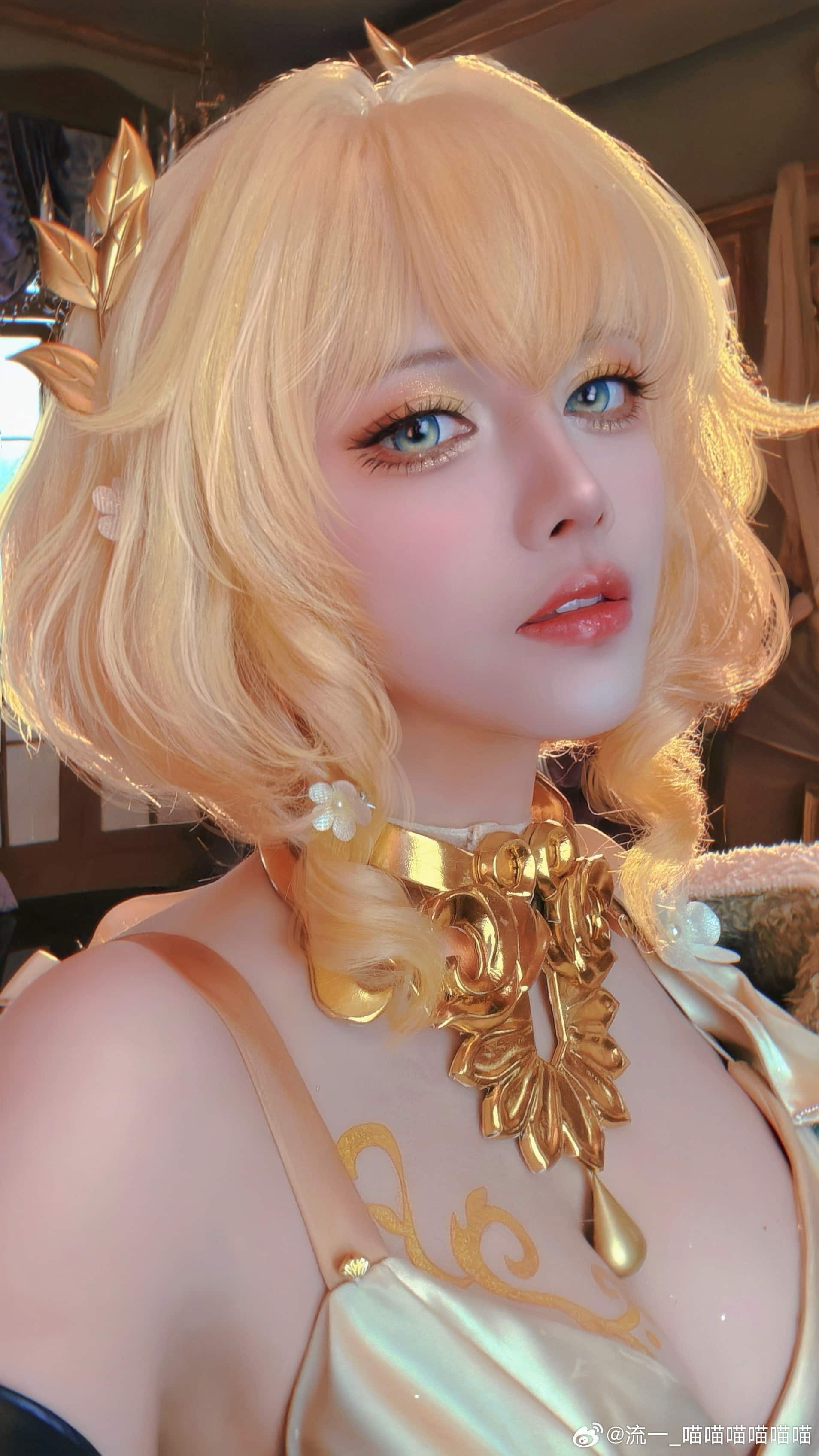 COSPLAY 突然发现阿格莱雅的自拍没有发！星穹铁道阿格莱雅@流一_喵喵喵喵喵喵