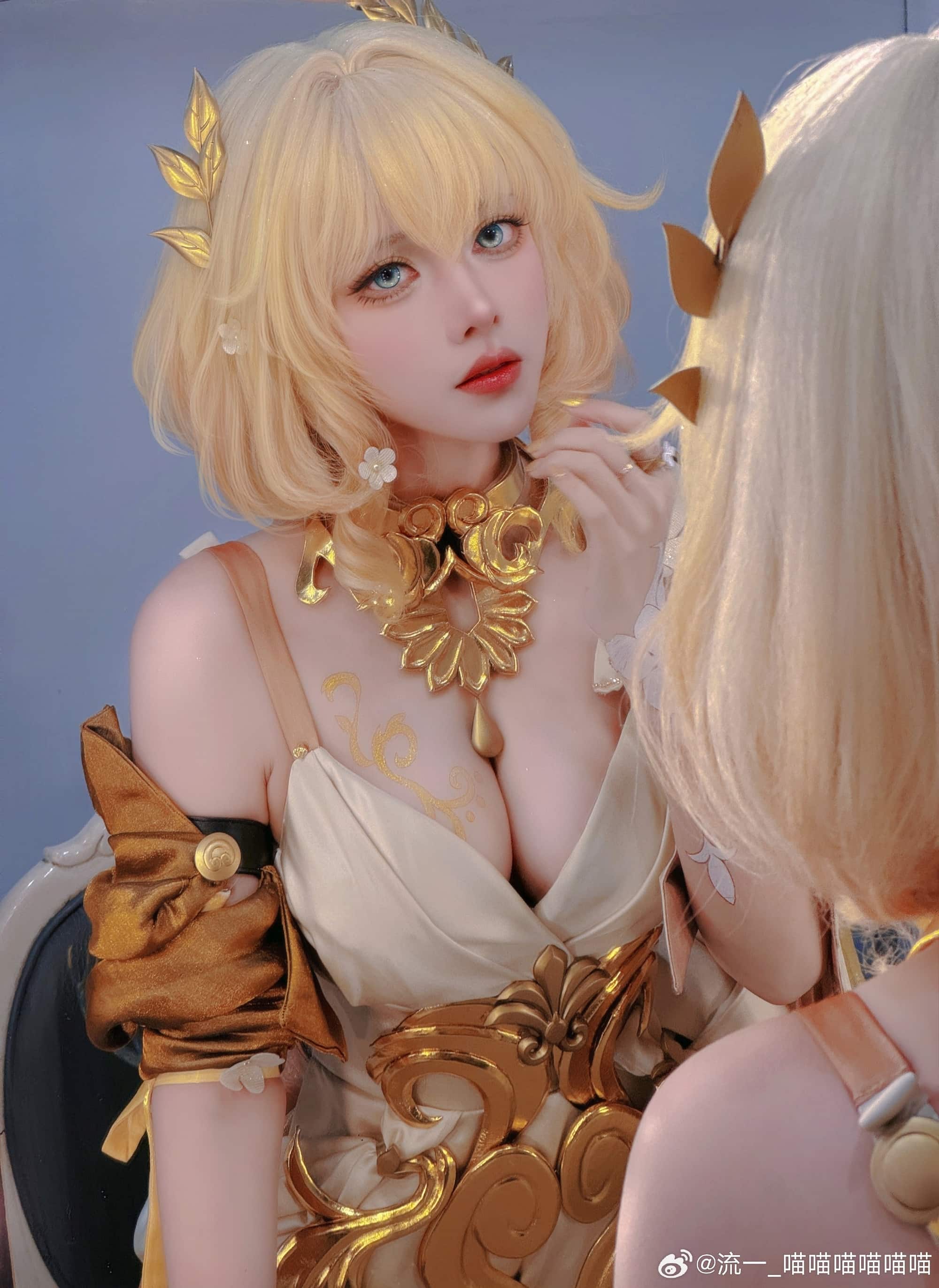 COSPLAY 突然发现阿格莱雅的自拍没有发！星穹铁道阿格莱雅@流一_喵喵喵喵喵喵