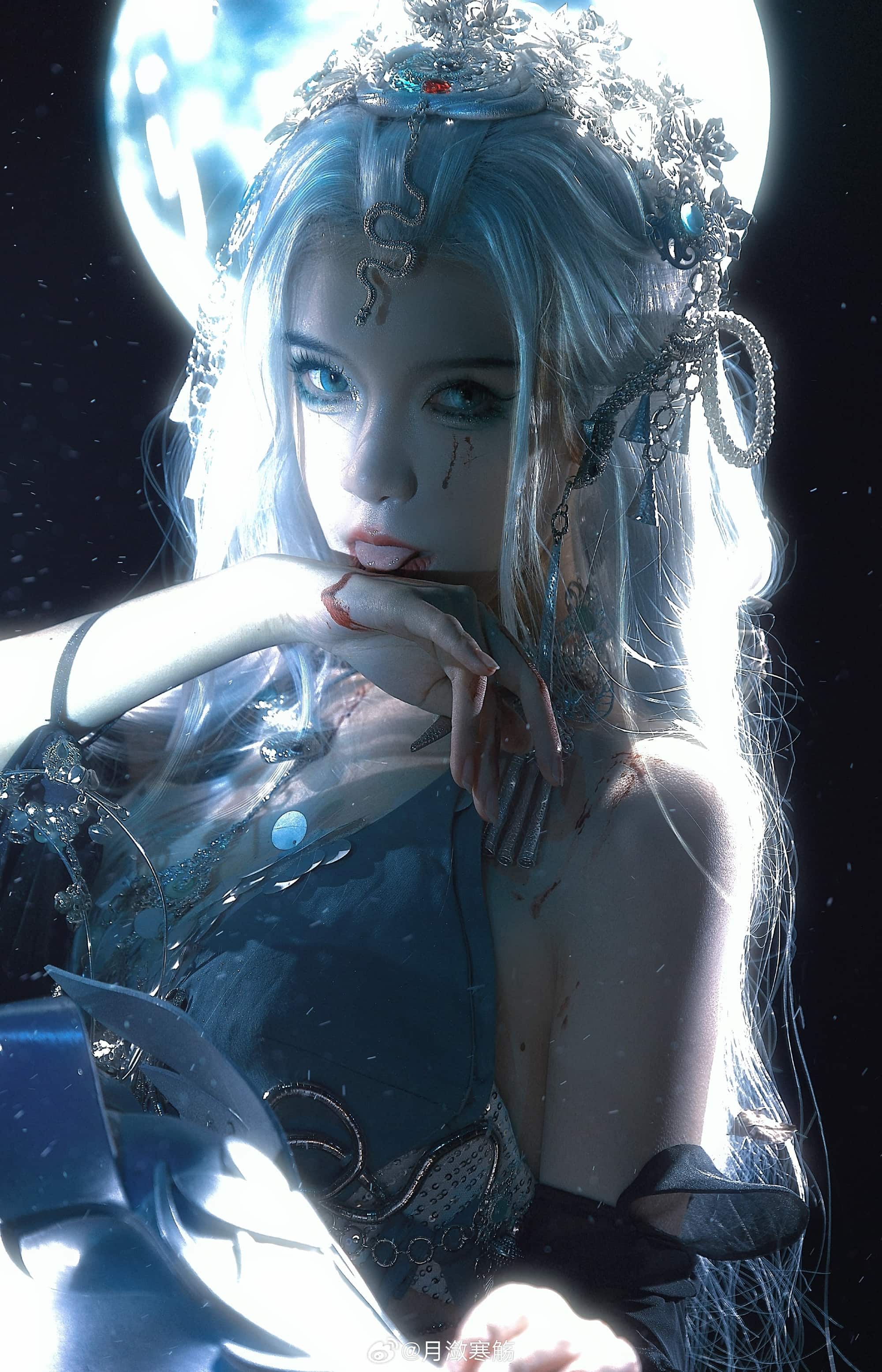 COSPLAY 逆水寒「山海志异」玄麟枕骸🐍 巴蛇cos@月潋寒觞