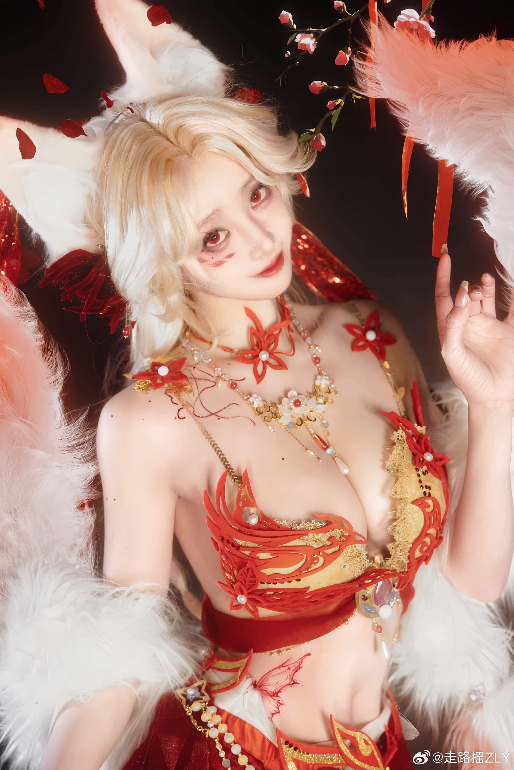 COSPLAY 玉玲珑新皮肤真是____啊！永劫无间@走路摇ZLY