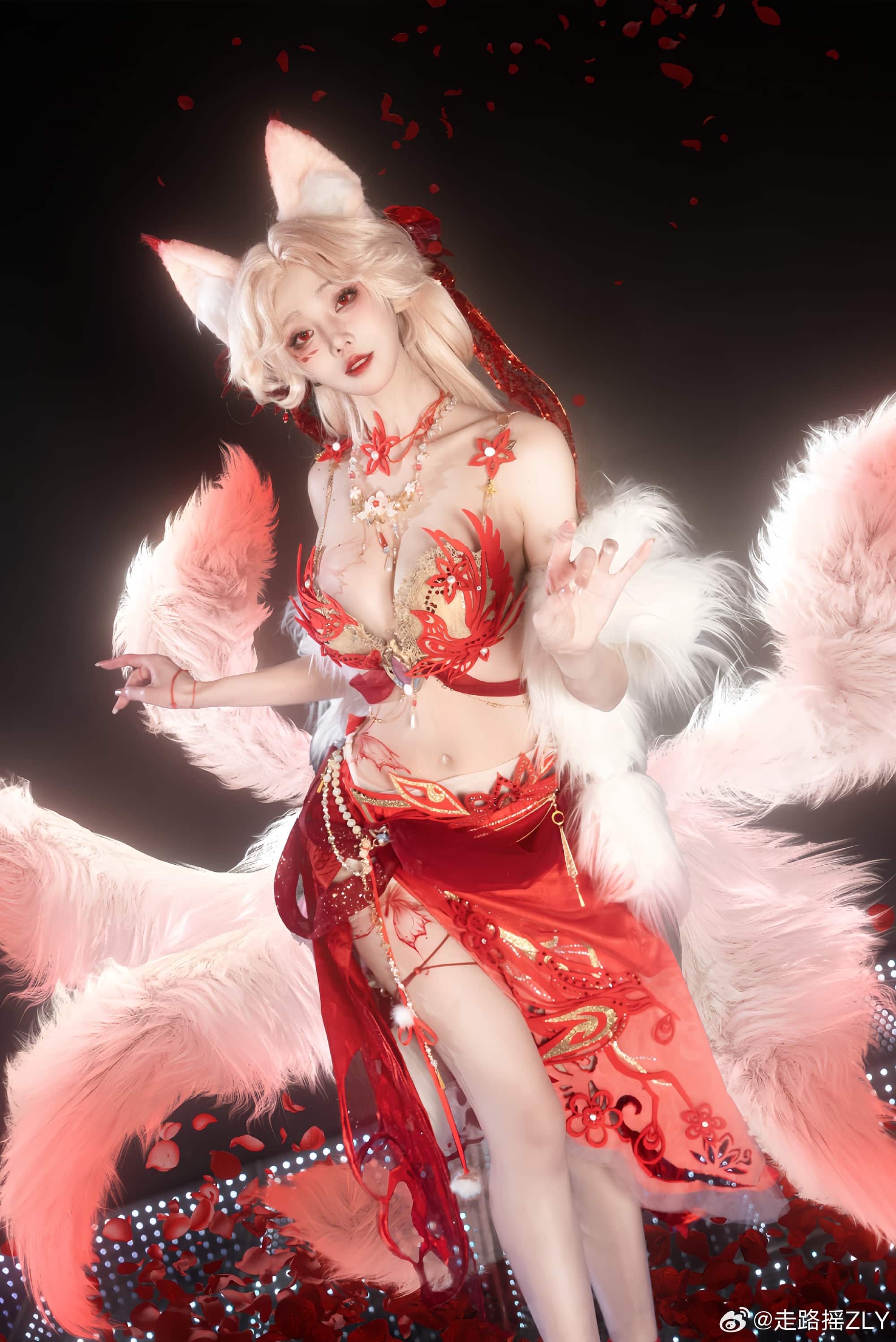 COSPLAY 玉玲珑新皮肤真是____啊！永劫无间@走路摇ZLY