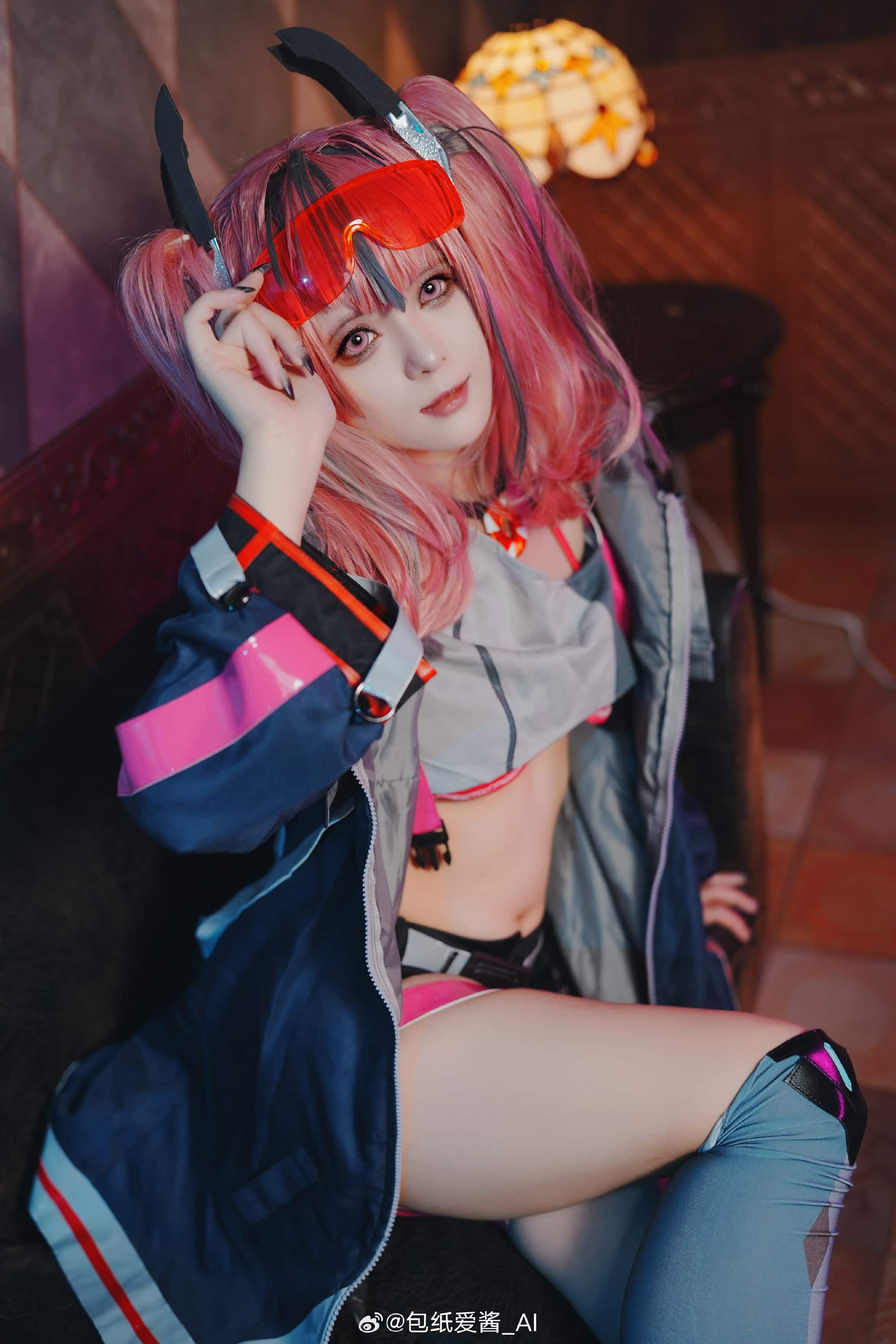 碧蓝航线布莱默顿原皮cos @包纸爱酱_AI