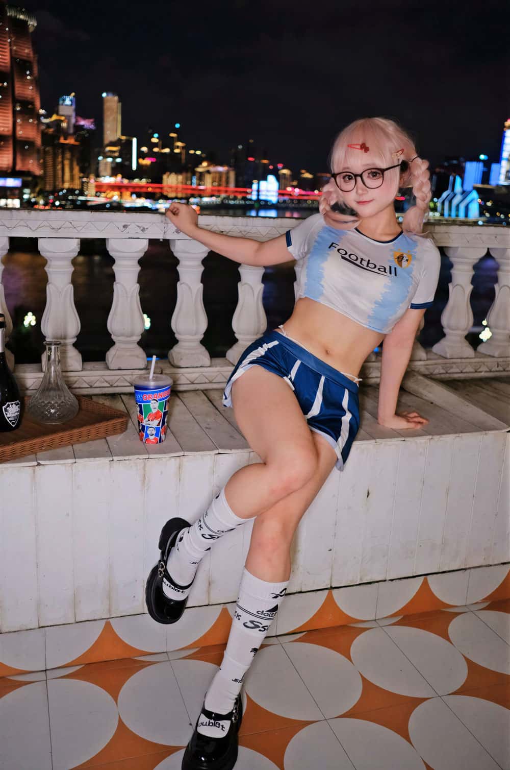 神沢永莉 一起为你加油世界杯