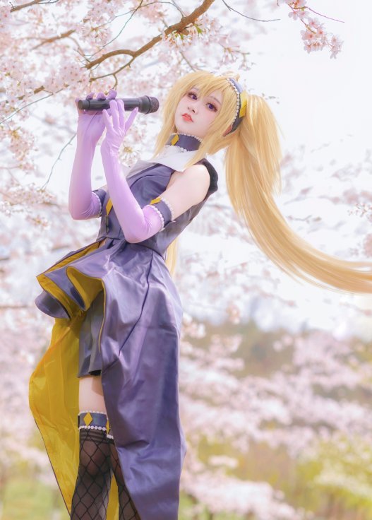 COS超话守护甜心月咏歌呗方块变身cosplay