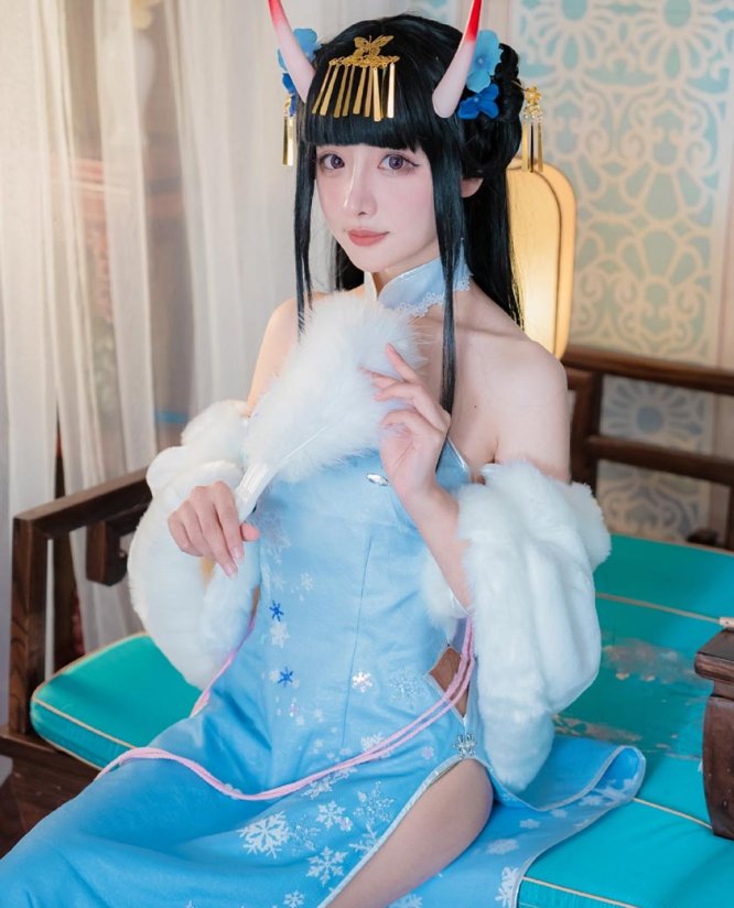 紫氯氯 能代貅旗袍