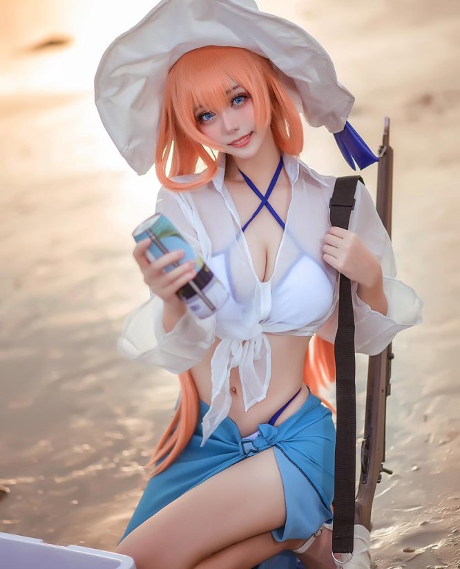 菌烨tako 春田泳装